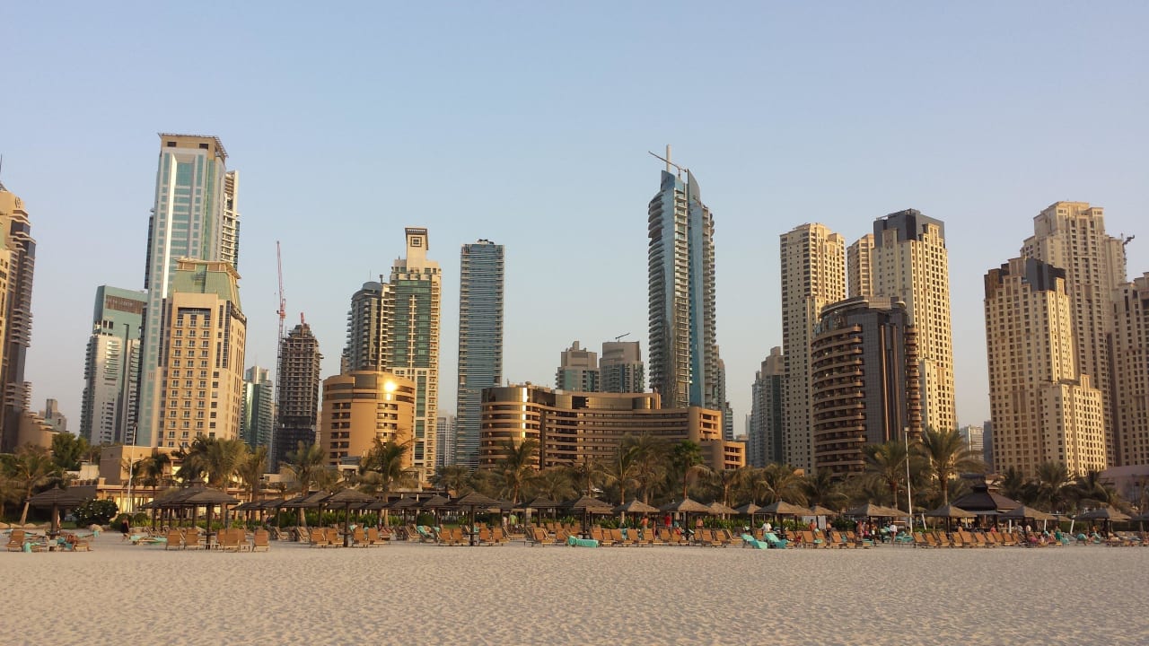  Hotelstrand mit Hotel Le Meridien Le Royal Méridien Beach Resort & Spa Dubai