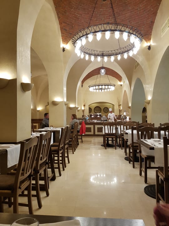 Speisesaal Jaz Makadina