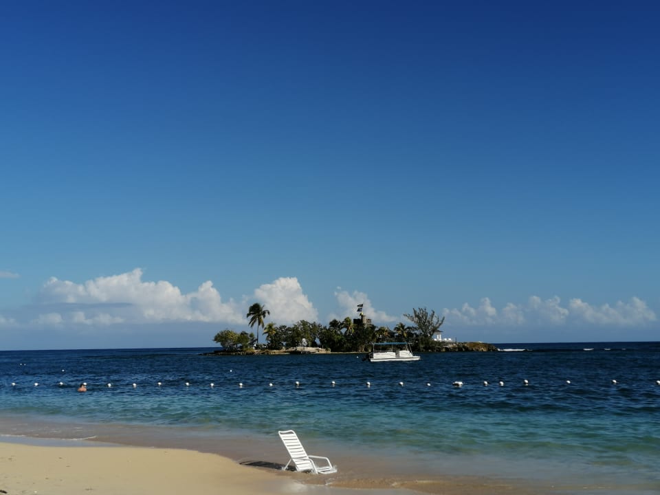 Strand Couples Tower Isle - Adults only