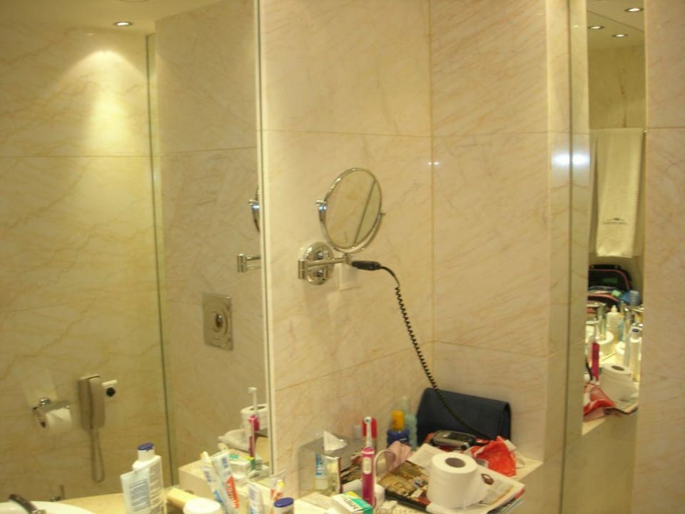 Bad Meliá Athens Hotel