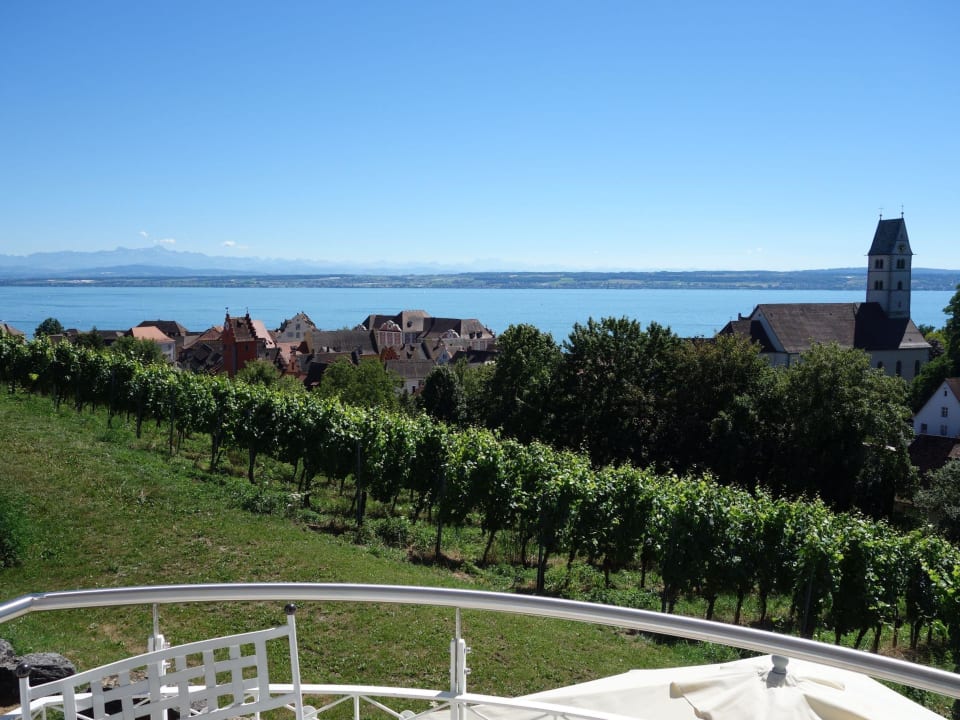Blick vom Balkon auf Meersburg und den Bodensee Villa Seeschau