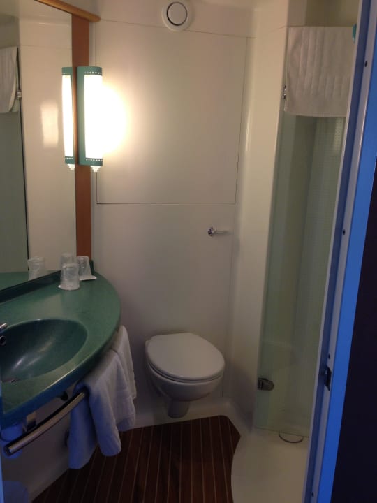 Łazienka Hotel ibis London Wembley