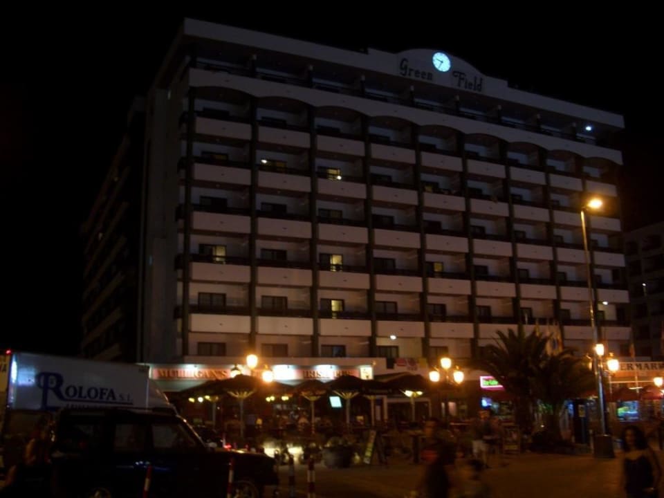 Hotel bei Nacht Hotel Green Field