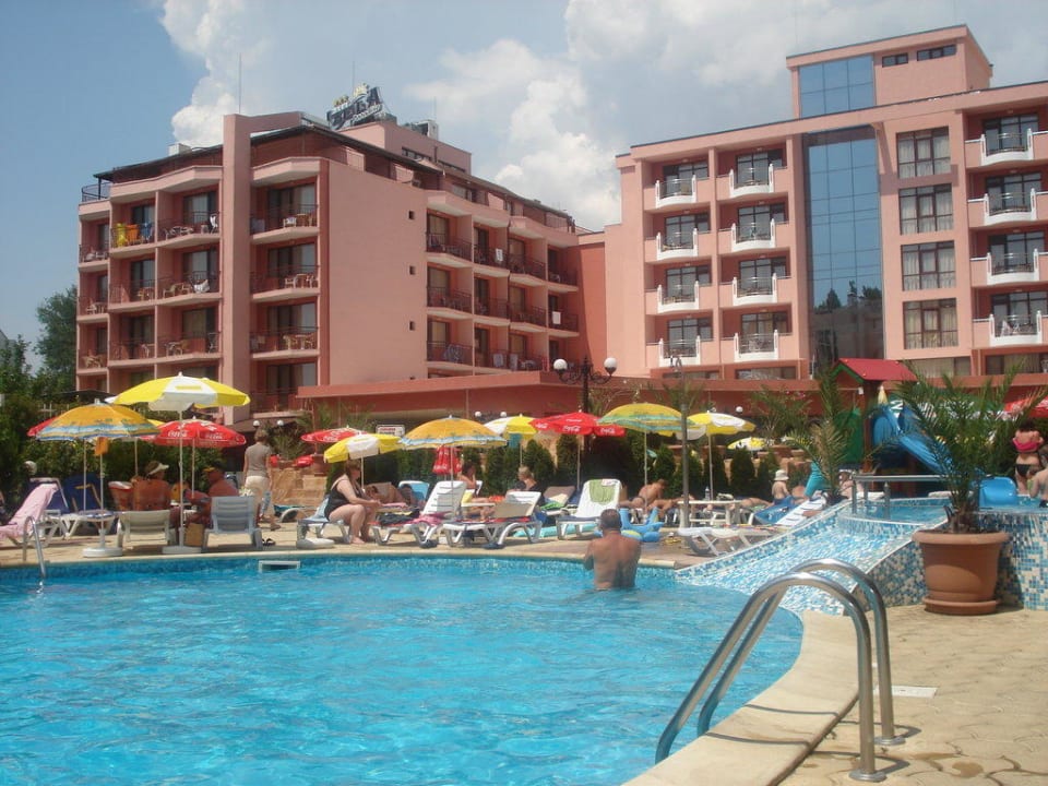 Pool und Hotel Hotel Isola Paradise / Izola Paradise
