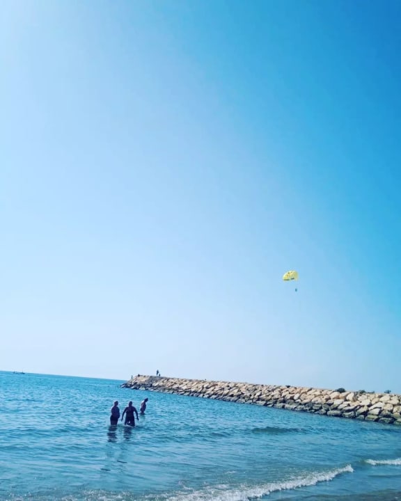 Strand Side Aquamarin Resort & Spa