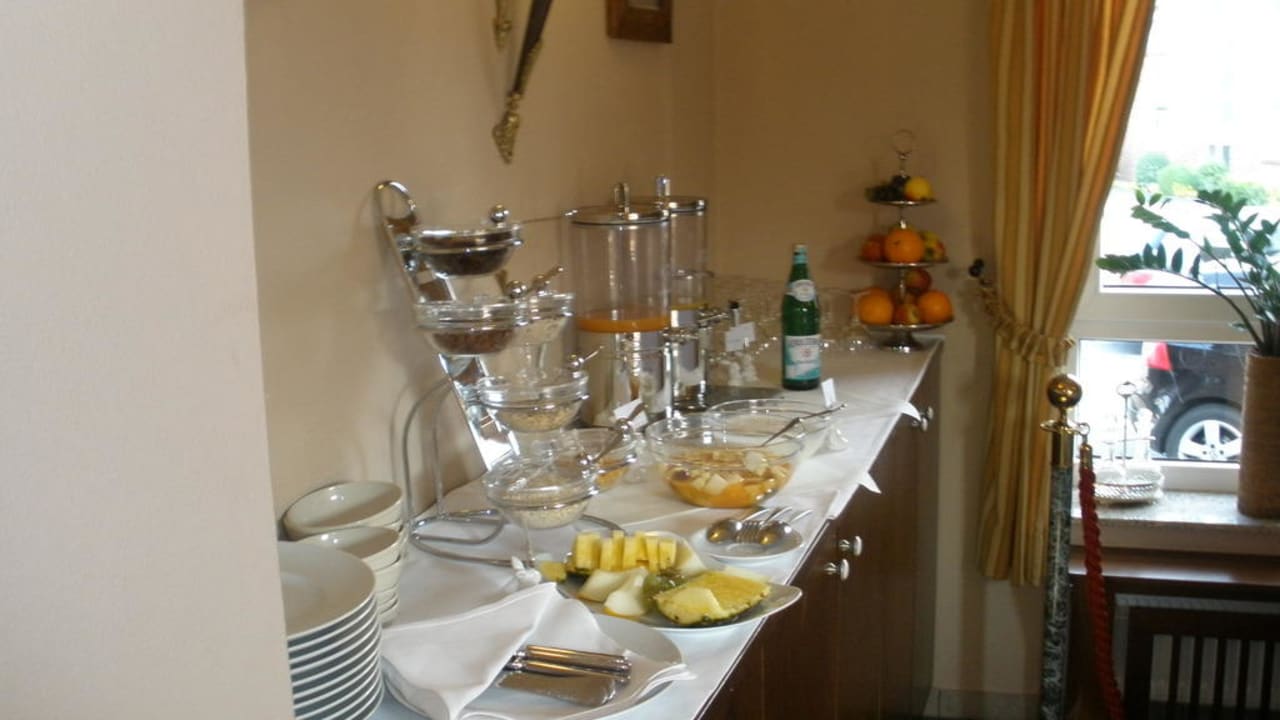 Am Büffet Re Hotel