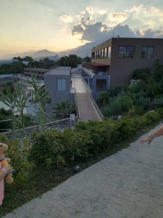 Außenansicht Atlantica Mikri Poli Crete