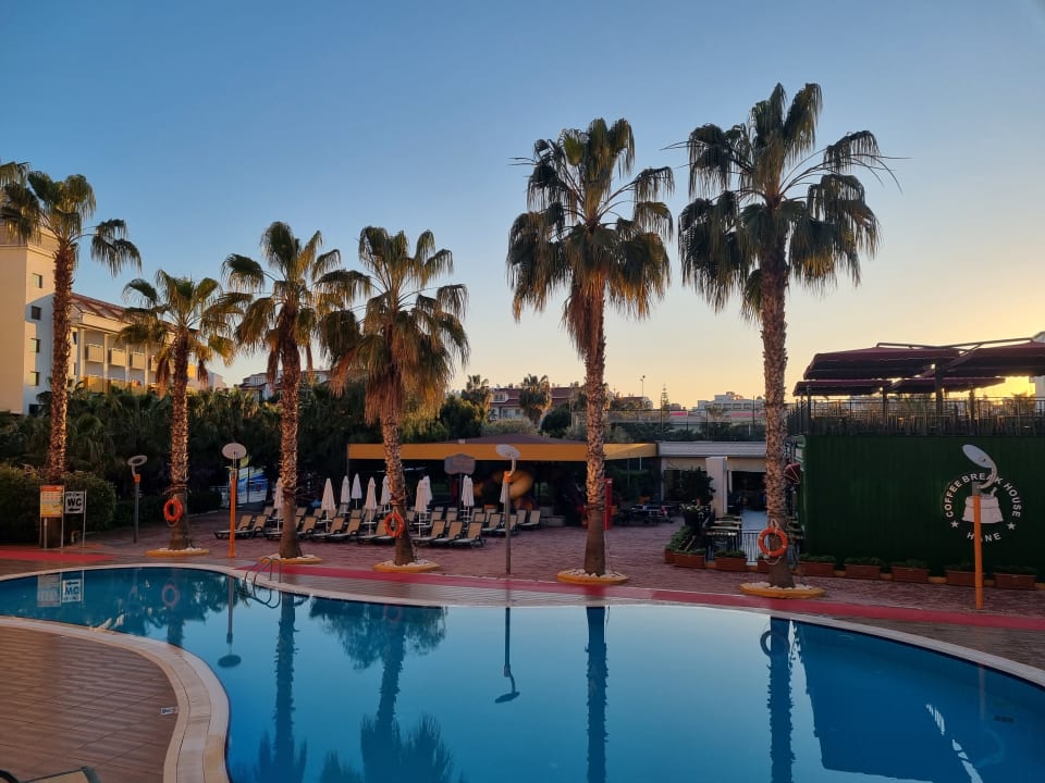 Pool Hane Family Resort