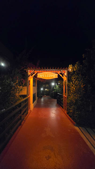 Außenansicht Oz Hotels Incekum Beach