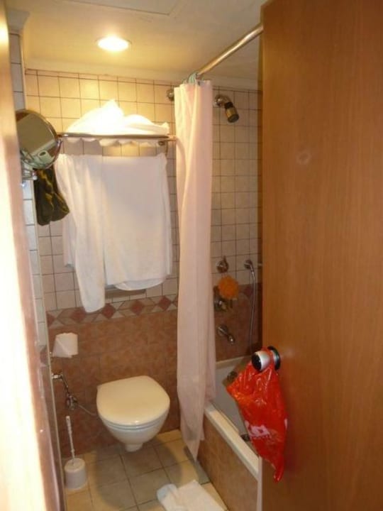 Bad 262 Hotel Defne Garden