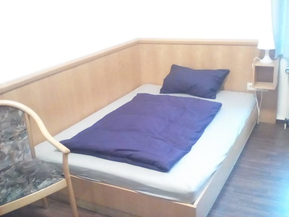 Bequemes Bett Pension Sachsenallee
