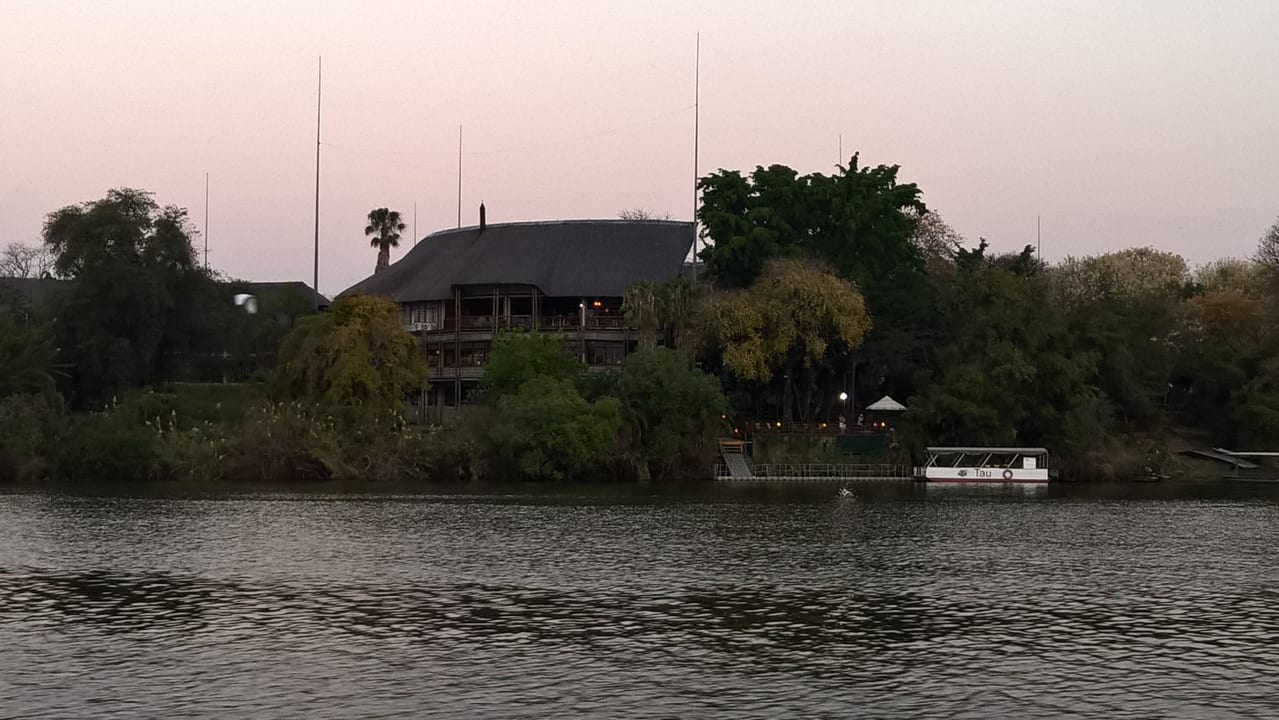 Außenansicht Hotel Mowana Safari Lodge