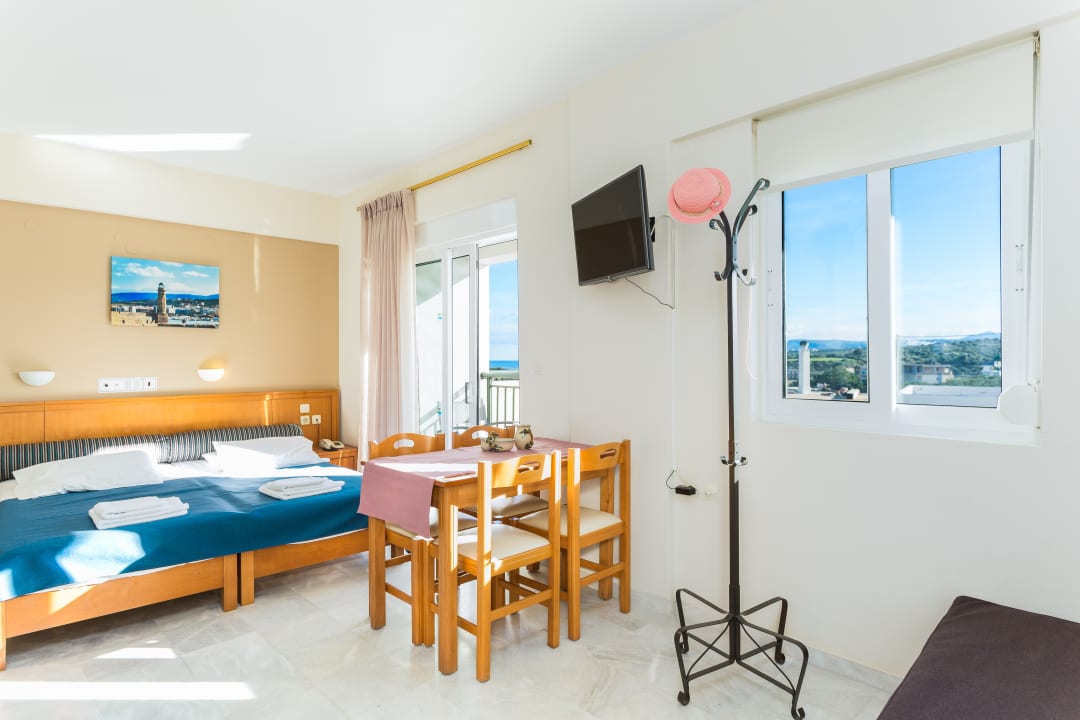 Zimmer Radamanthy's Hotel Apartments