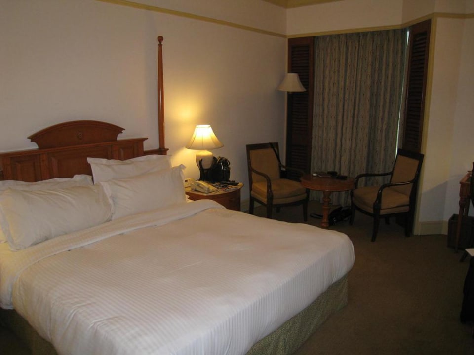 Detalle cama The Metropolitan Hotel New Delhi