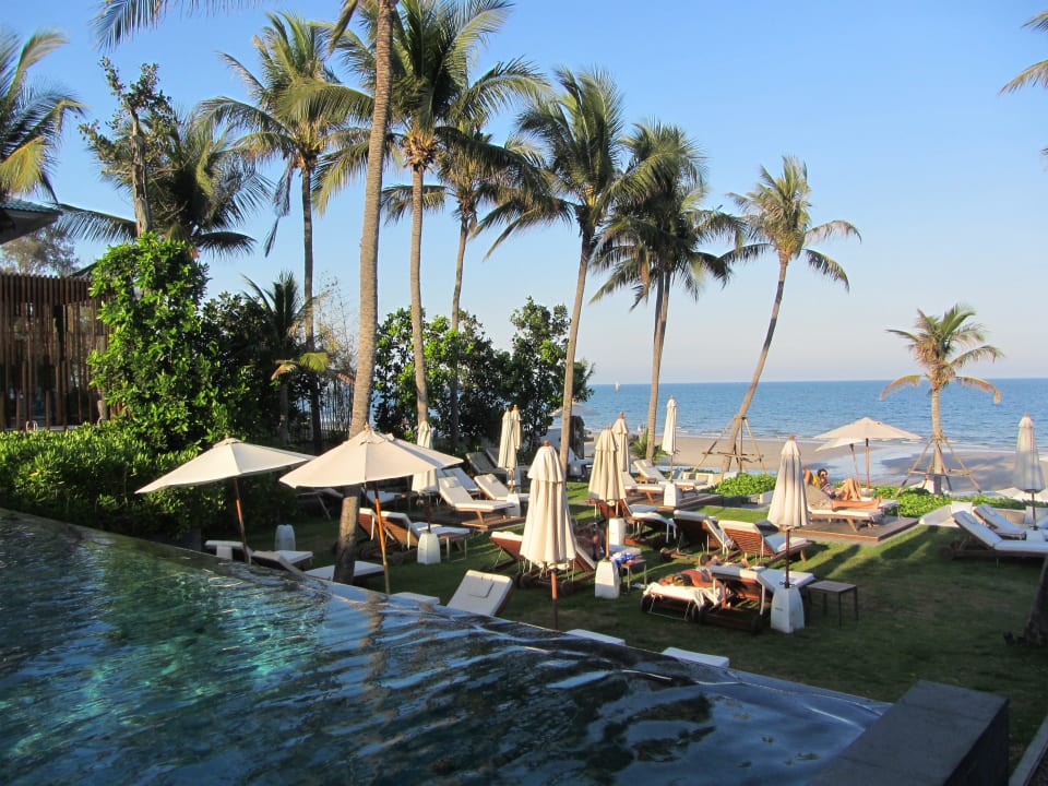 Pool und Strand Cape Nidhra Hotel Hua Hin