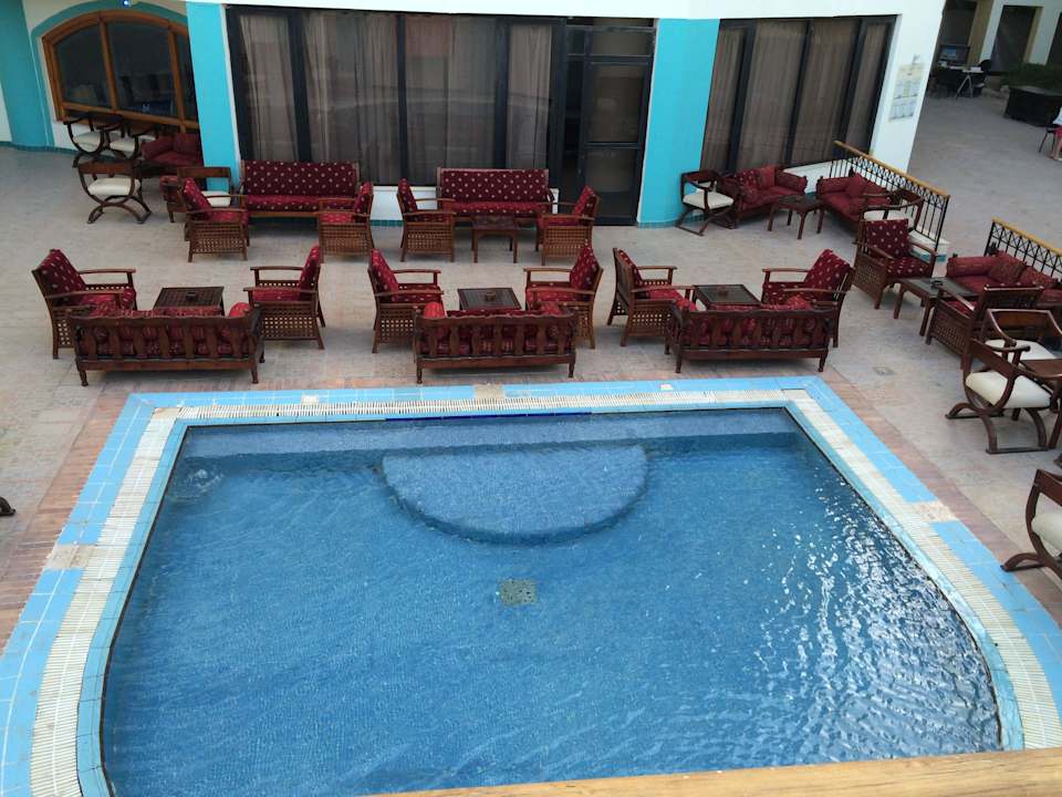 Бар,проходит игра бинго,настольный теннис SUNRISE Holidays Resort (Adults Only)