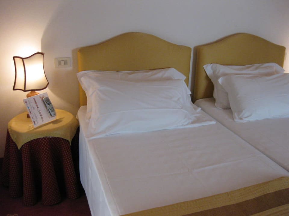 Zimmer 304 Hotel Columbia