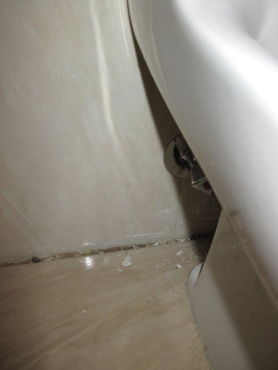 Dreck Three Corners Happy Life Beach Resort