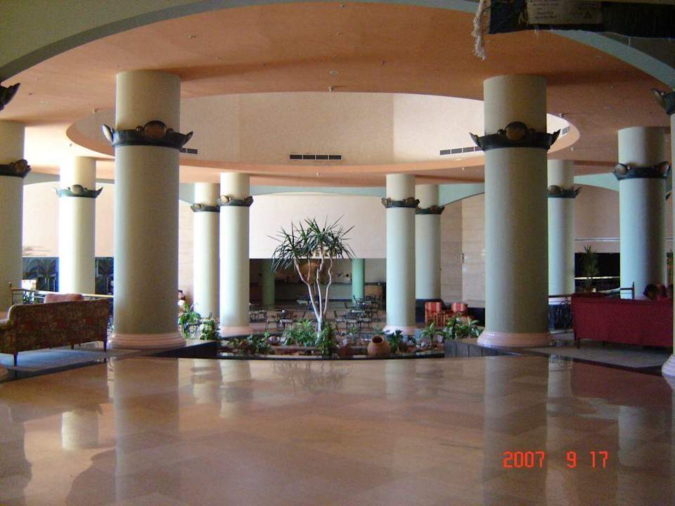 Hol hotelu La Playa Beach Resort Taba