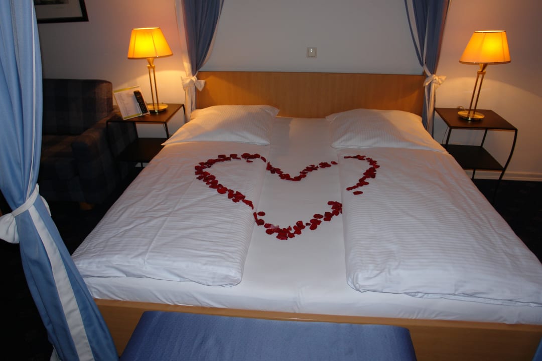 Rosenschmuck Relexa Hotel Bellevue Hamburg