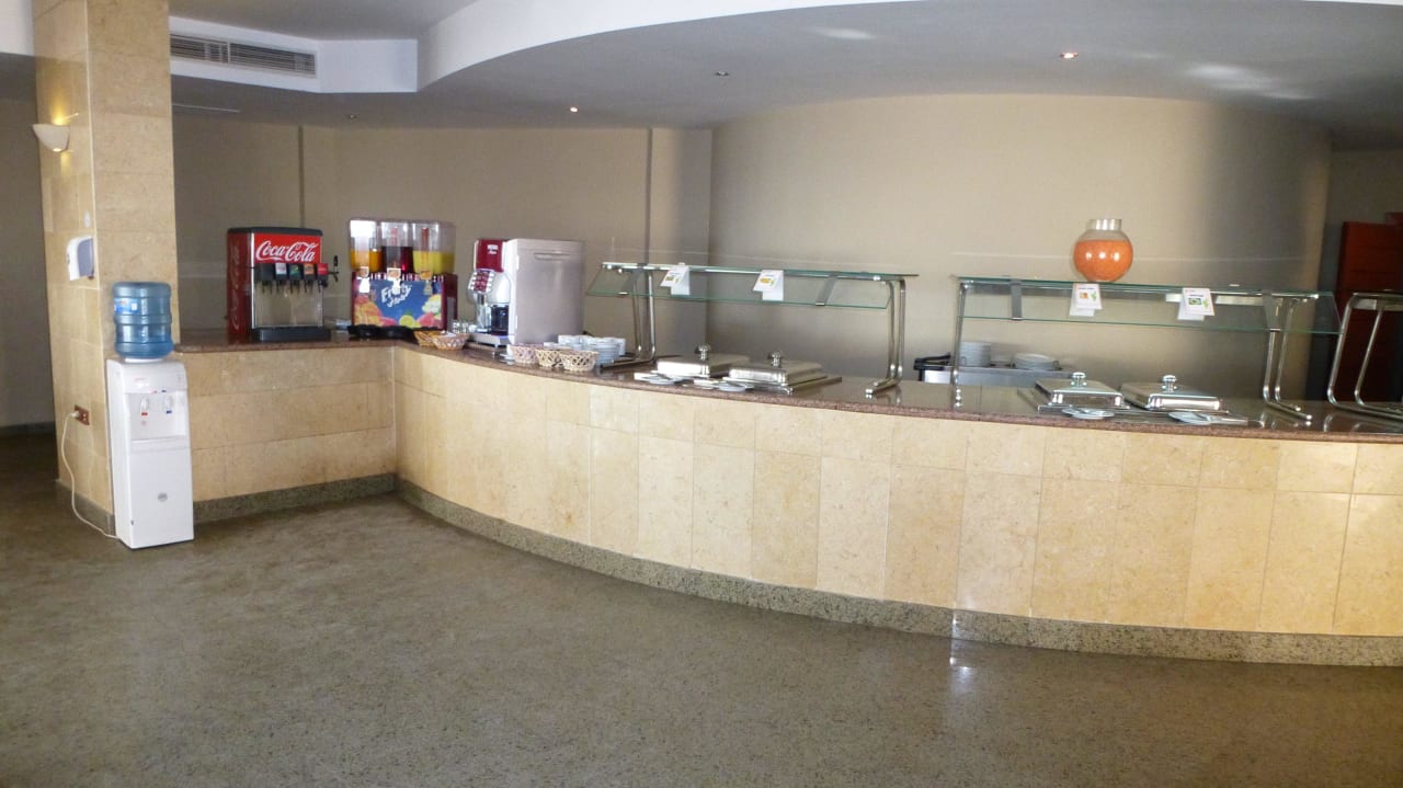 Büffet Three Corners Equinox Beach Resort