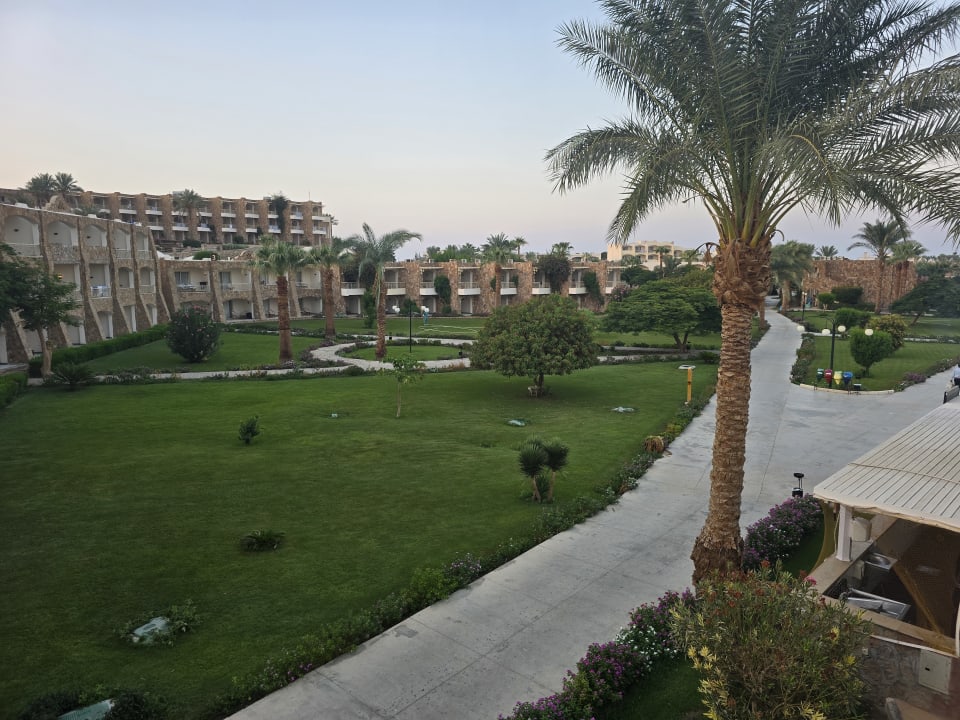 Gartenanlage Brayka Bay Resort