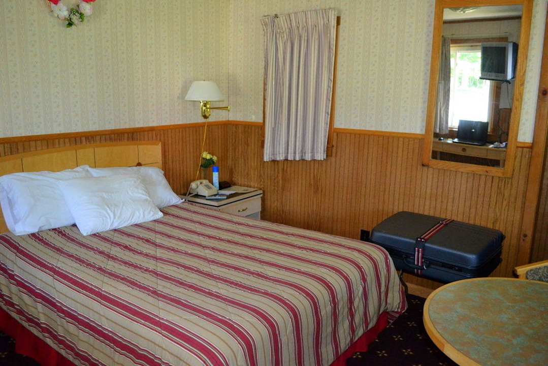 Zimmer 16 Roscoe Motel