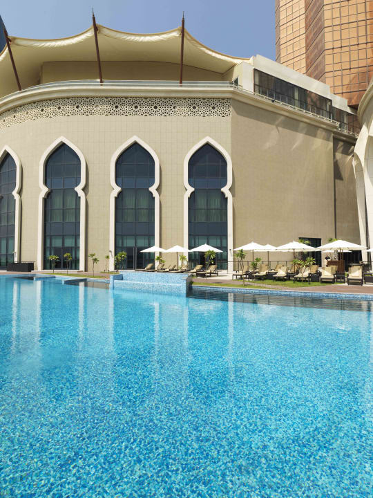 Pool Bab Al Qasr, a Beach Resort & Spa by Millennium