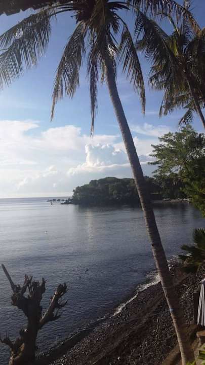 Bucht, rechte Seite Matahari Tulamben Resort, Dive & Spa