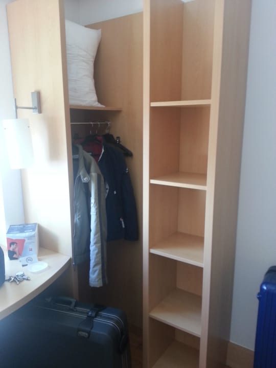 Schrankbereich  Ibis Malaga Centro Ciudad