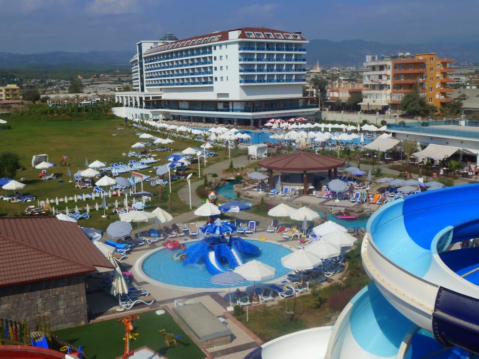 Aussicht von den Rutschen Kahya Resort Aqua & Spa