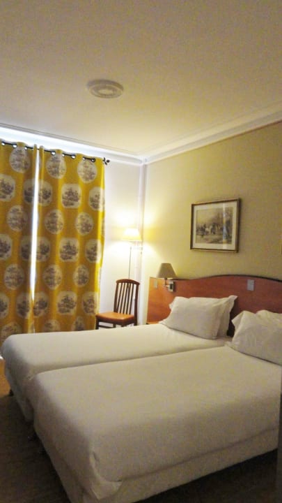 Zimmer Hotel Eden Montmartre