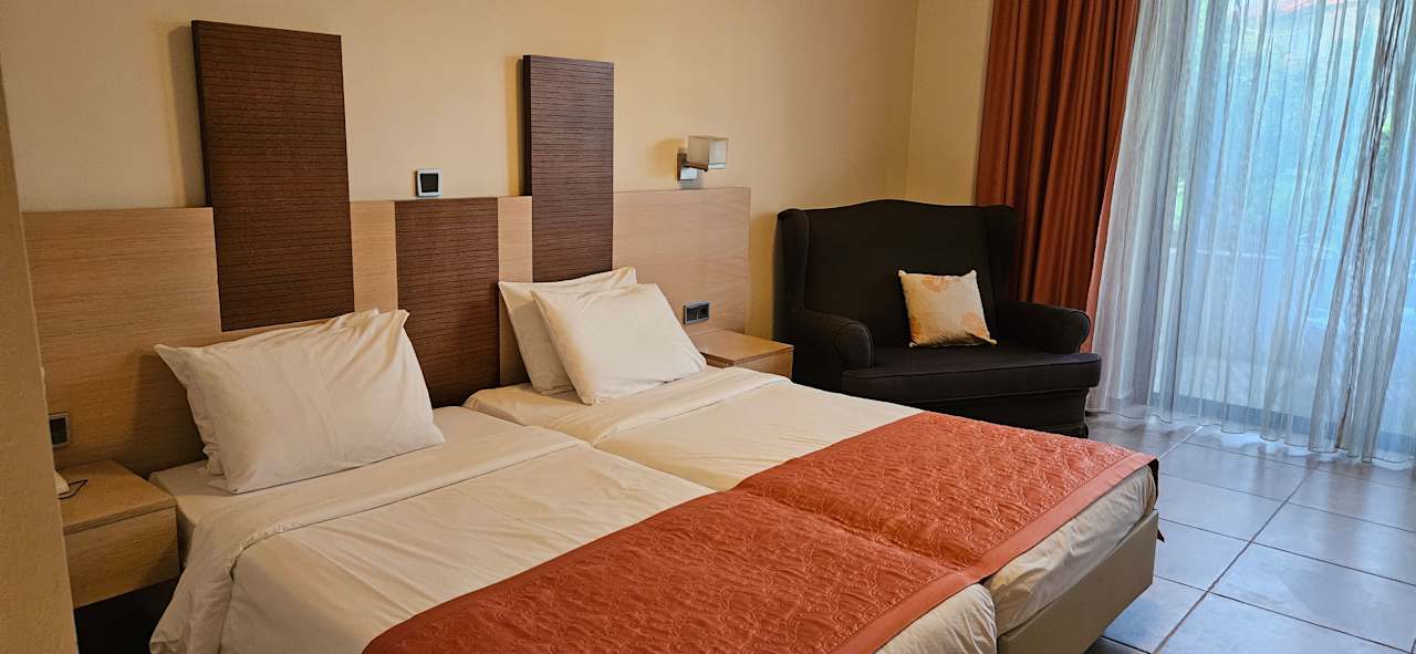 Zimmer Istion Club & Spa