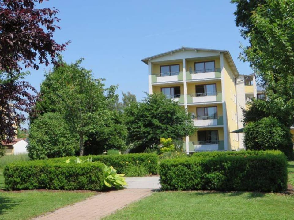 Weg zur Kurpromenade Thermalresort Köck