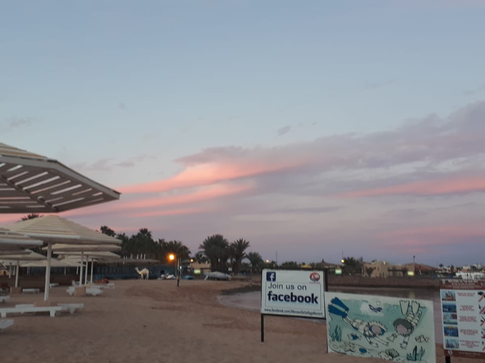 Strand Menaville Safaga