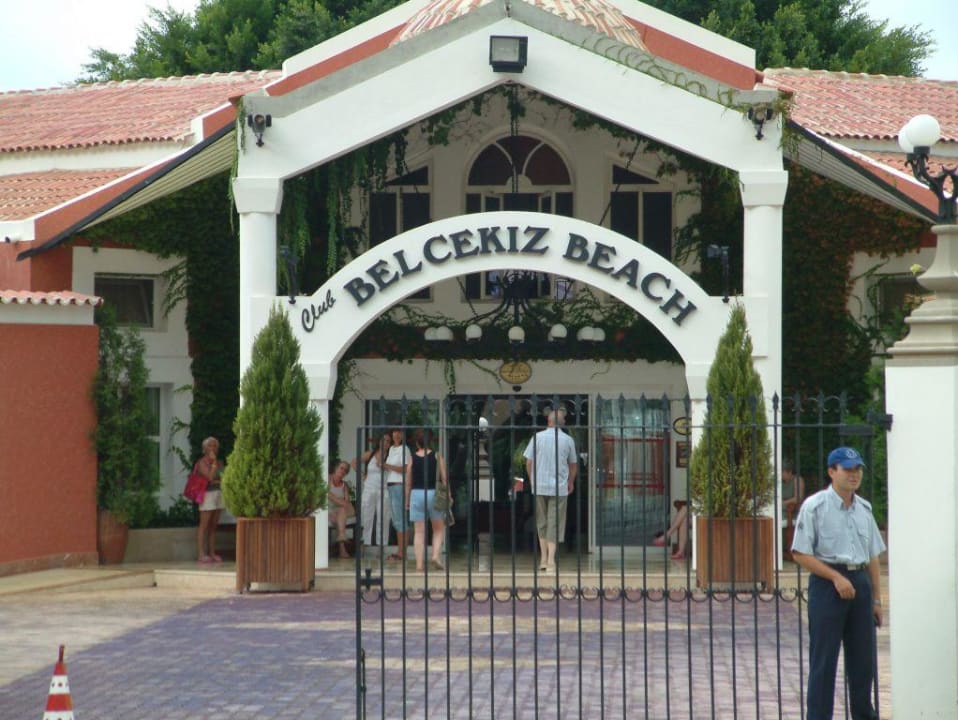 Hoteleingang Hotel Belcekiz Beach