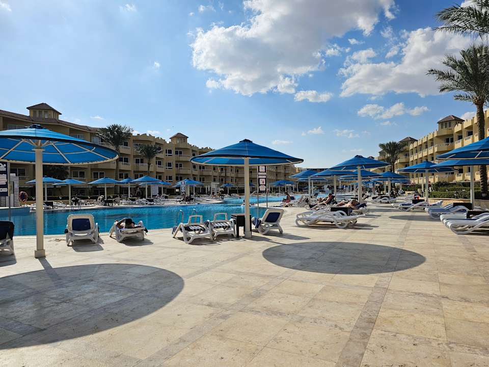 Pool Amwaj Beach Club Abu Soma Resort