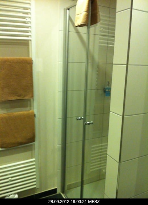 Die Dusche Hotel Riverside