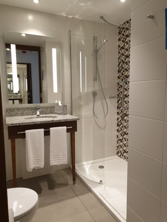 Zimmer Hampton By Hilton Gdansk Oliwa