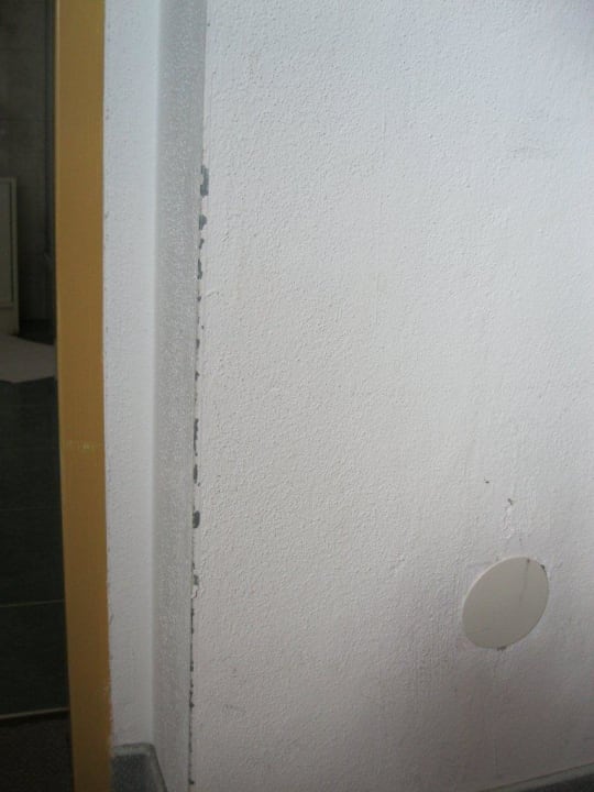 Wand (auch hier wirkt Farbe Wunder) Alpengasthof Hotel Kopphütte