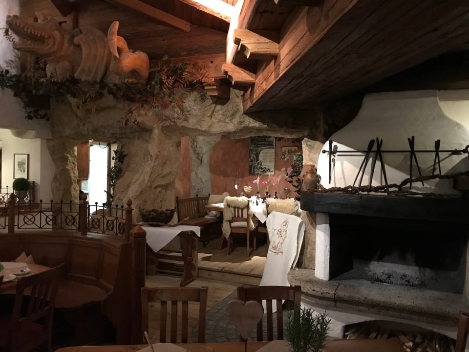 Restaurant Hotel Feuriger Tatzlwurm
