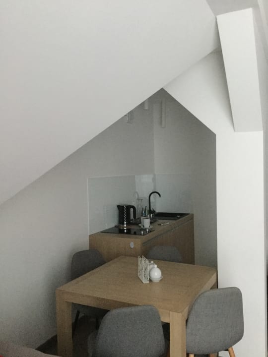 Kleine Küche mit Esstisch (unteres Geschoss) Czarny Kamień Resort & Spa