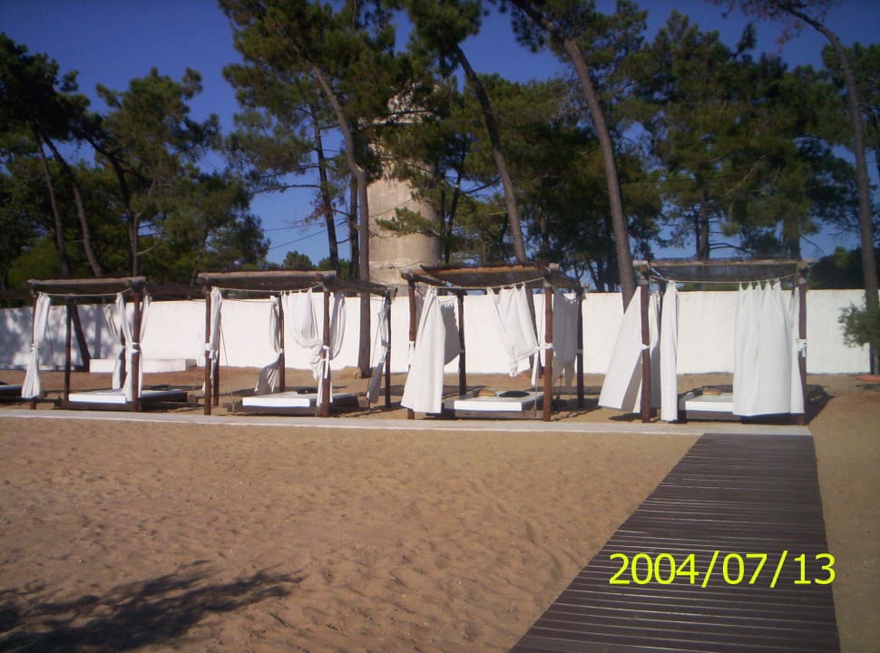 Hübsche und bequeme Balinesiche Betten Alcazar Hotel & Spa