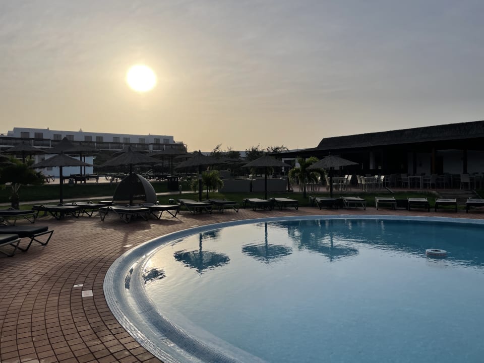 Pool Meliá Llana Beach Resort & Spa