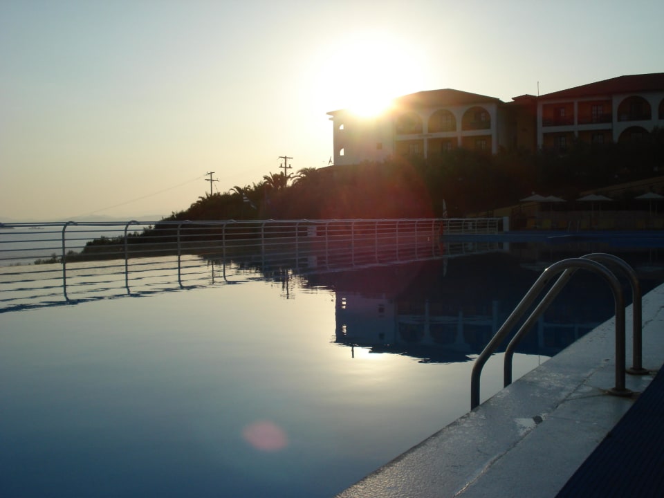 Sonnenuntergang Akrathos Beach Hotel