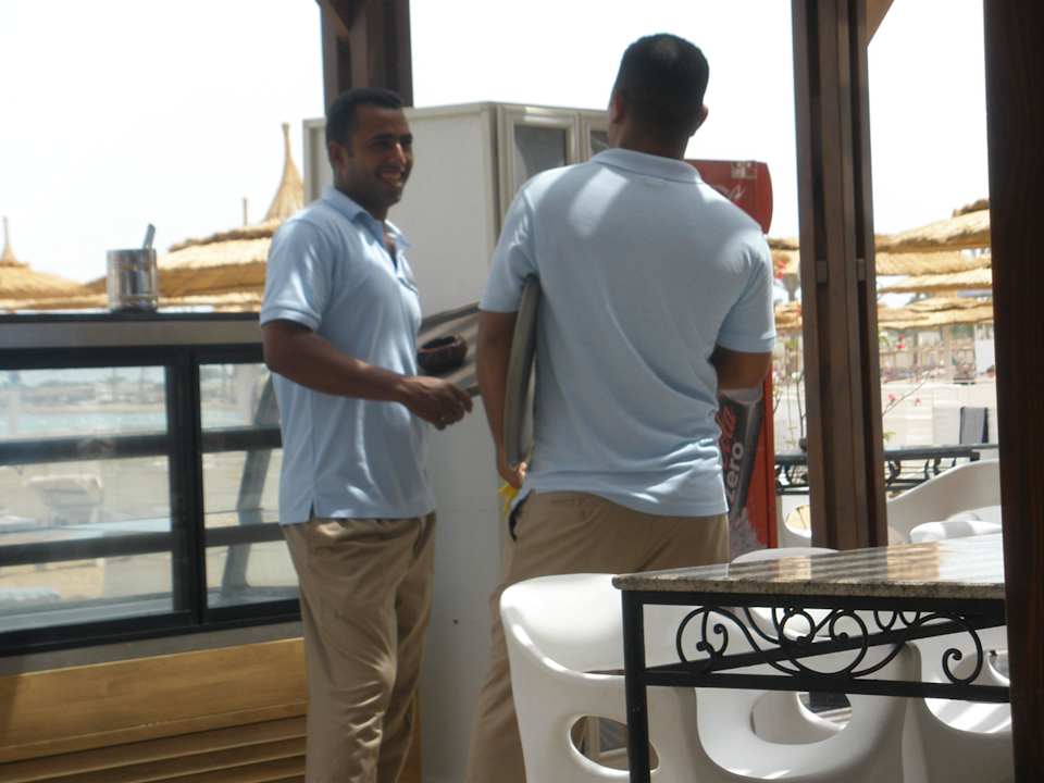 Jungs ihr seid super - Beach Bar Pickalbatros Dana Beach Resort - Hurghada