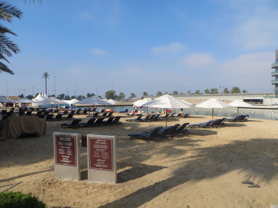 Strand Sheraton Hotel & Resort Abu Dhabi