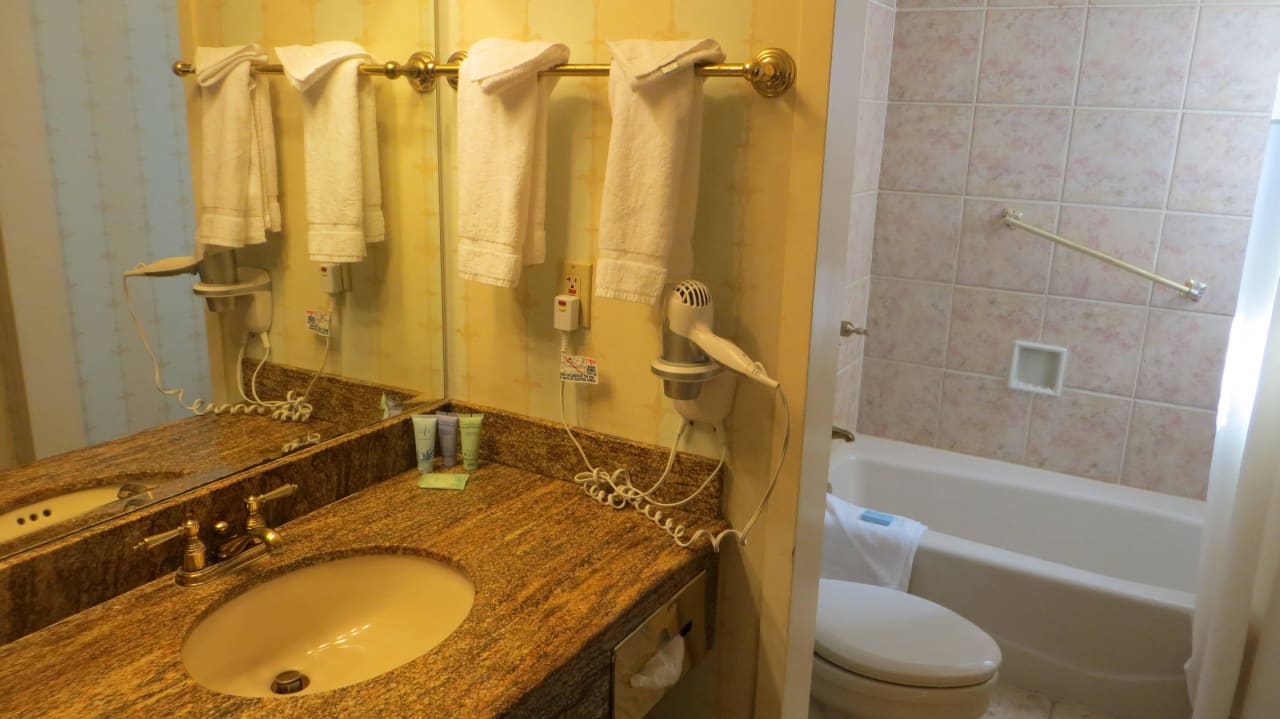 Blick ins Bad The Orleans Hotel & Casino