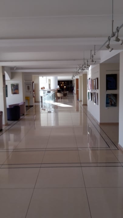 Lobby Cavalieri Art Hotel