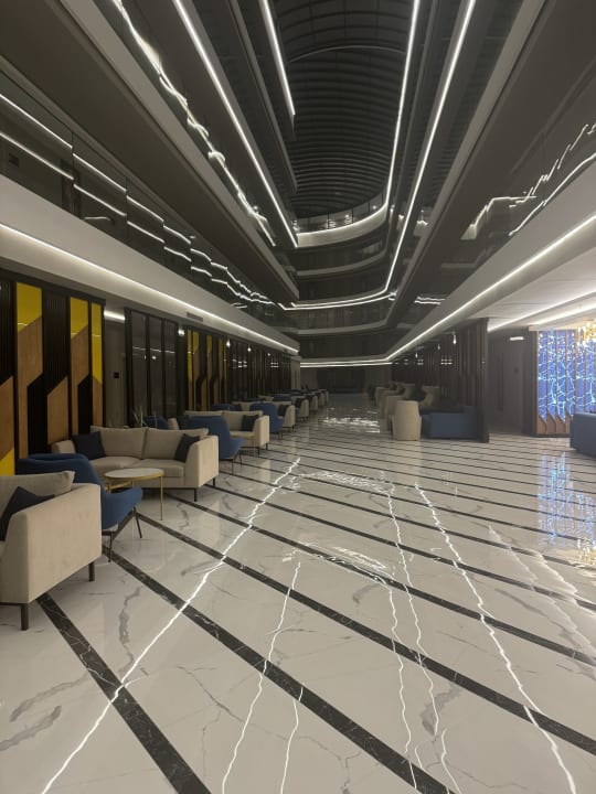 Lobby Arnor de Luxe Hotel & Spa
